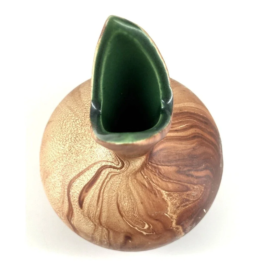 VTG Rocky Mountain pottery vase 